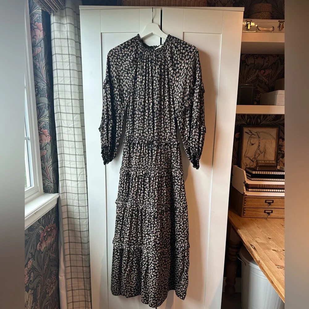 THE GREAT. The Windchime Dress in Crescent Floral - Picture 7 of 9